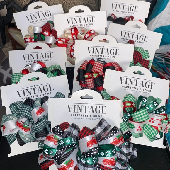 🎅🏻 BOGO!!!! 2 For 1 Thru 12-19!!! Handmade Vintage 80s Christmas Loop HairBows - Picture 1 of 11
